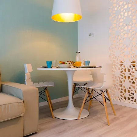 ホーム スウィート プライア アパート ナザレ